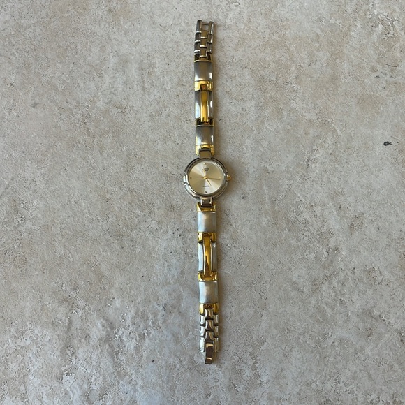 Laconi Women Watch - Picture 3 of 4